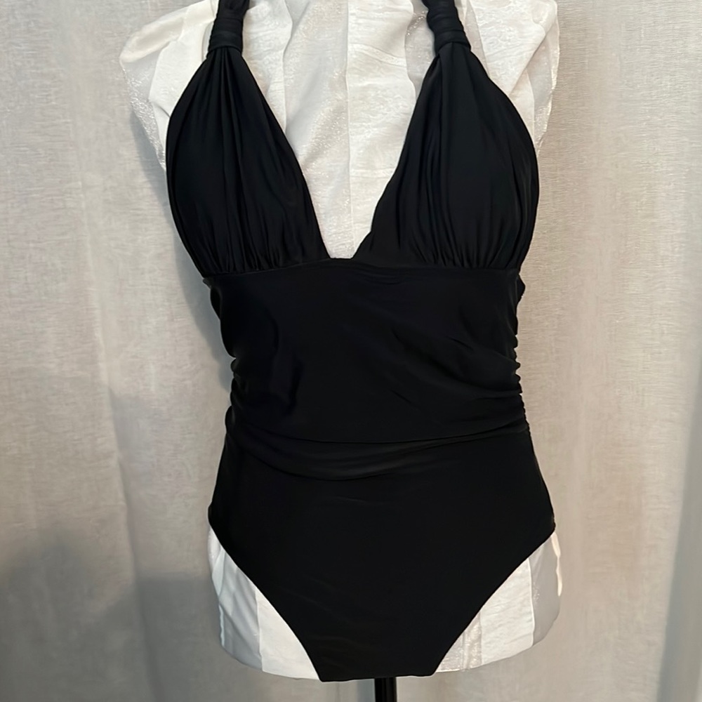 One piece swimsuit